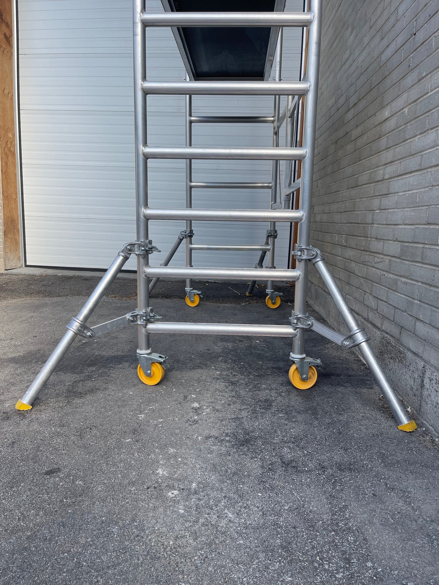 CUSTERS FOLDY Pro Series 13 with Outriggers