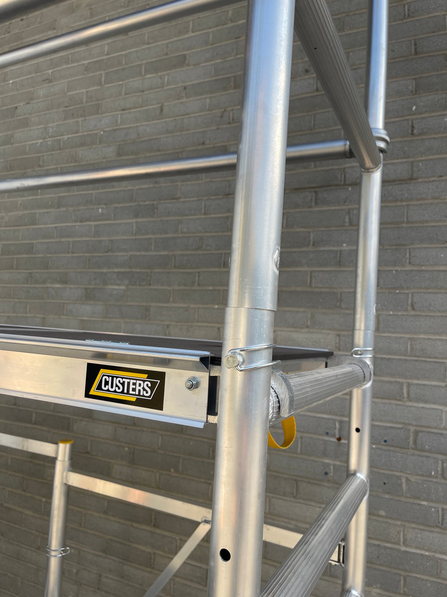 CUSTERS FOLDY Pro Series 13 with Outriggers